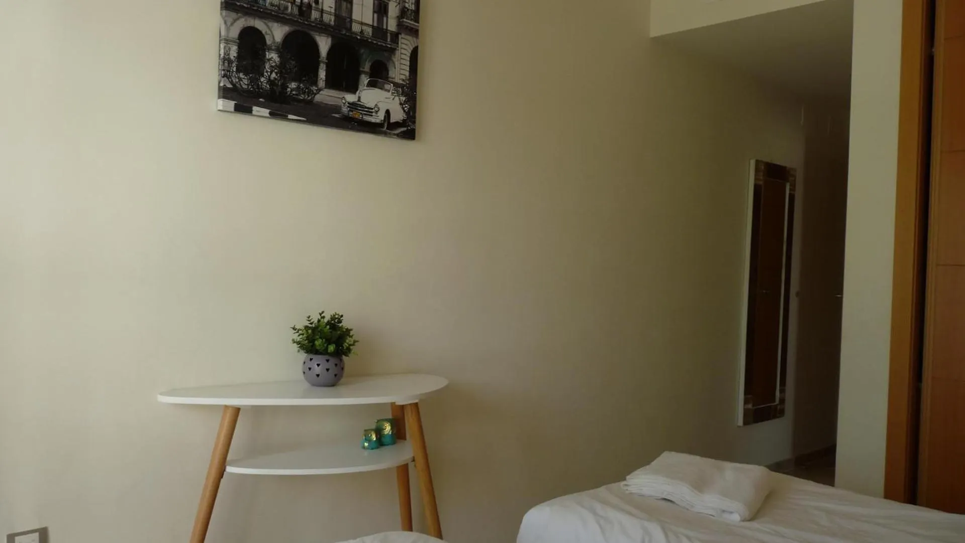 2010-Superb Apt 2 Bedrooms In Complex With Pool Manilva
