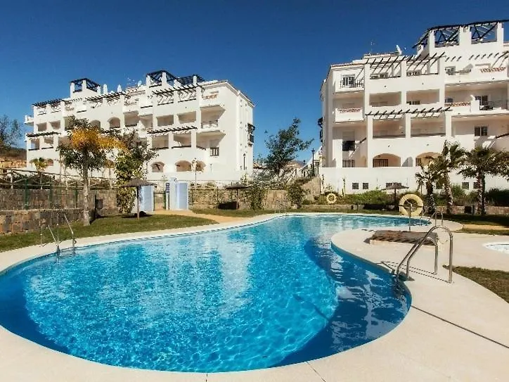 Apartment 2010-Superb Apt 2 Bedrooms In Complex With Pool Manilva