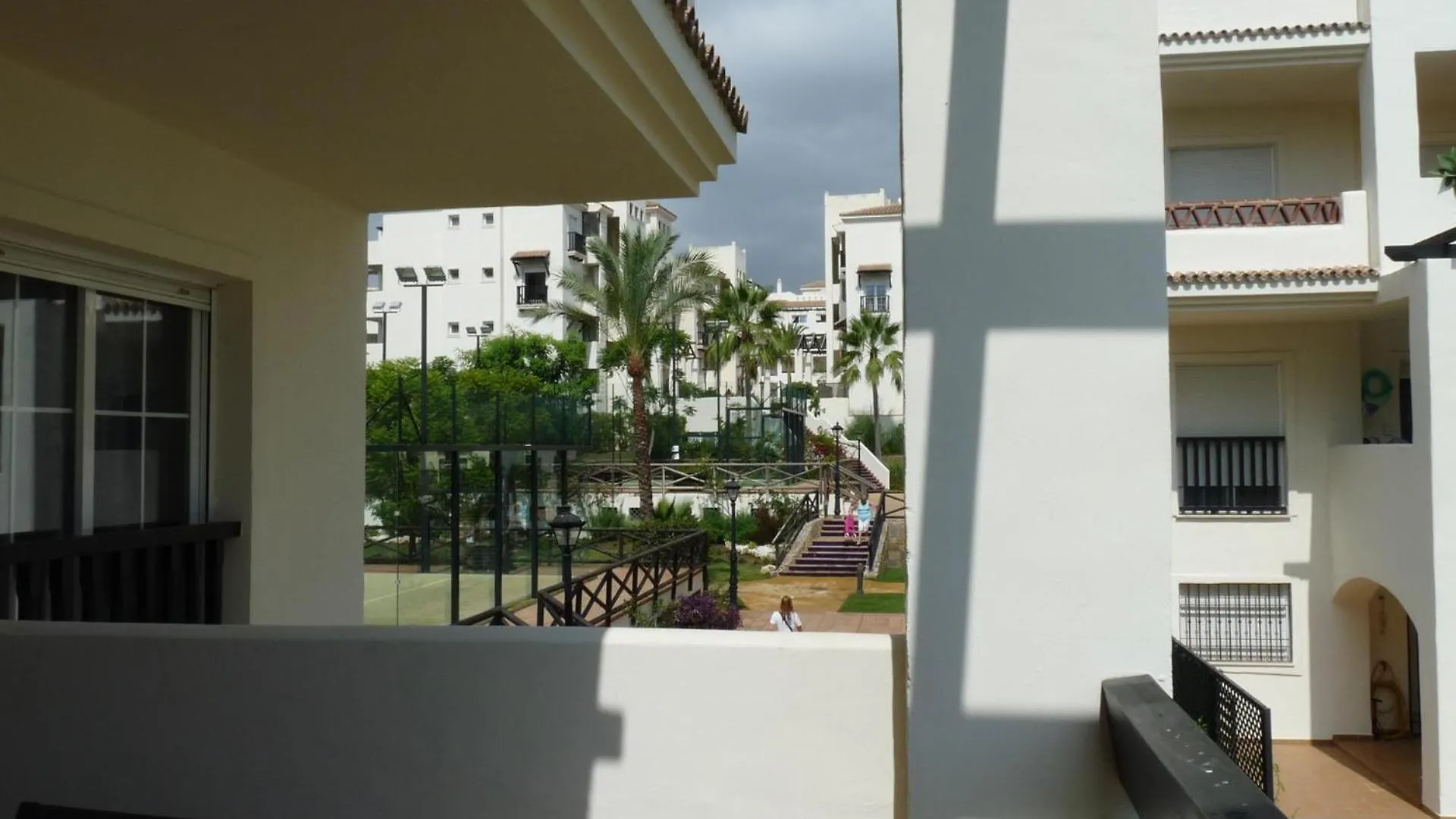 2010-Superb Apt 2 Bedrooms In Complex With Pool Manilva Spain